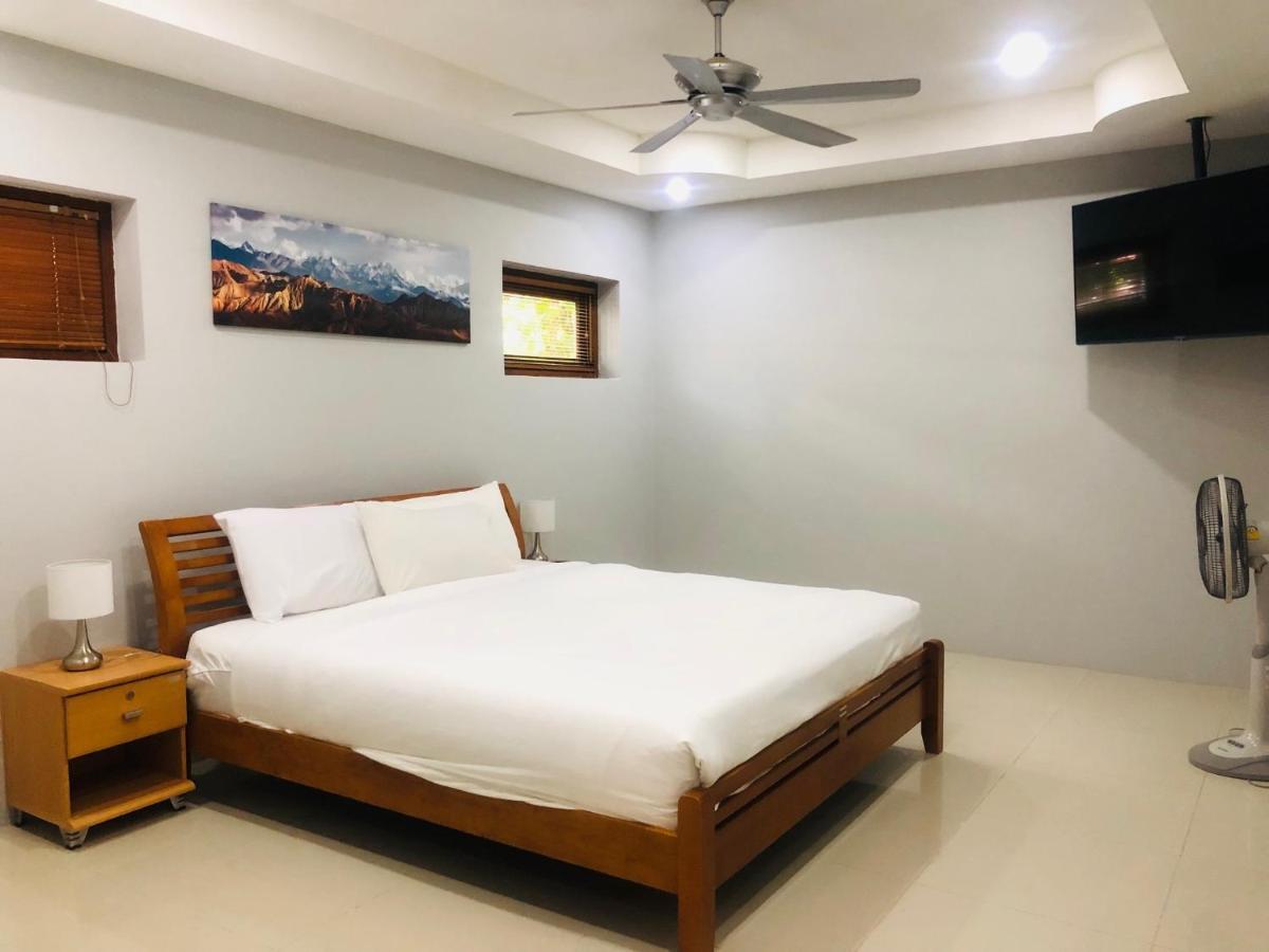Pool Villas By Honey - Luxury Family Resort-8 Km From Beach & Nightlife Nong Prue 외부 사진