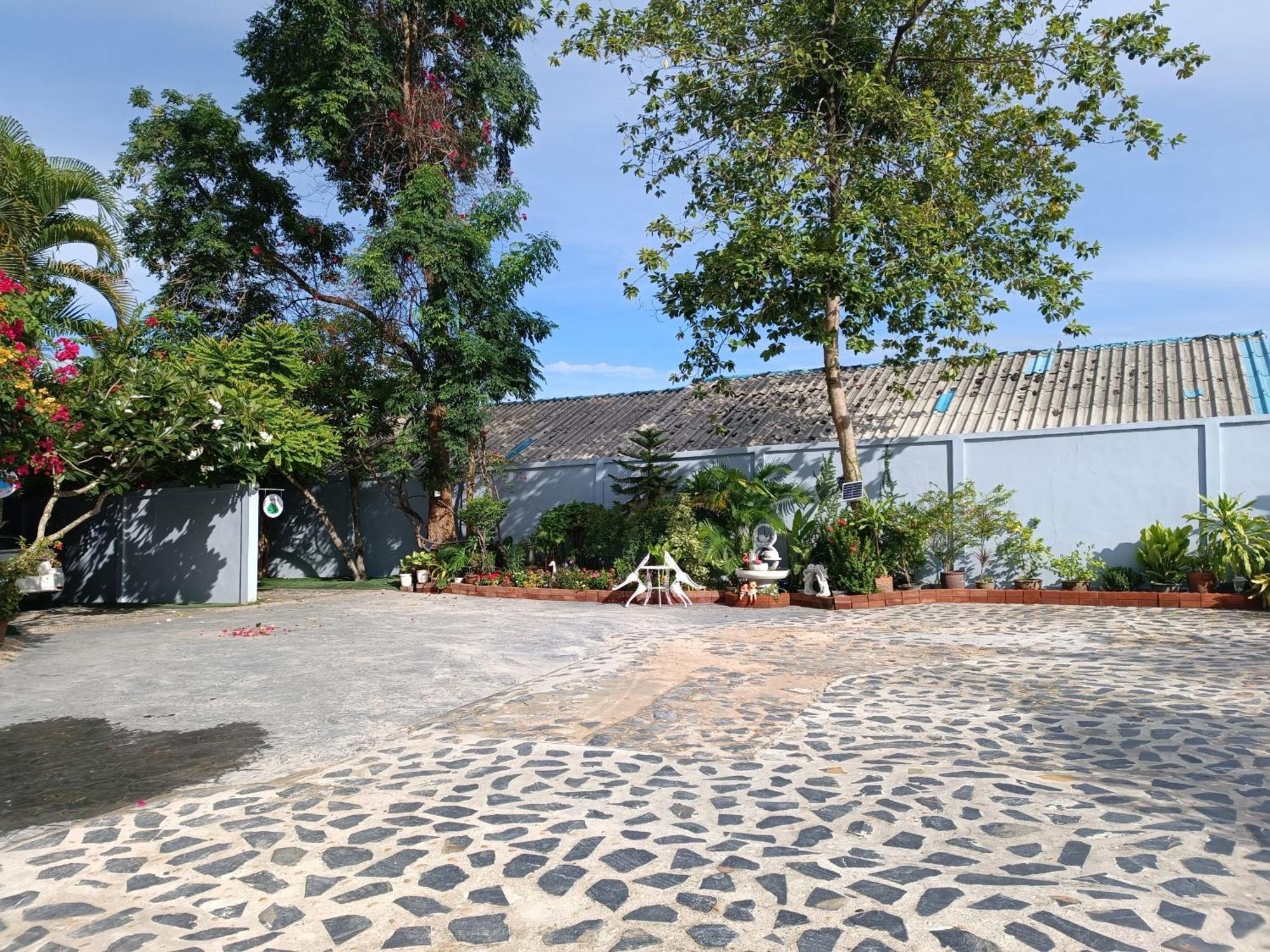 Pool Villas By Honey - Luxury Family Resort-8 Km From Beach & Nightlife Nong Prue 외부 사진